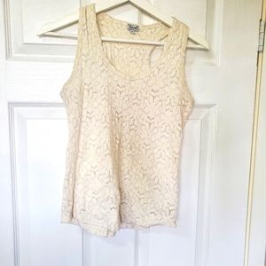 Last Chance Cream lace/crochet pattern tank top